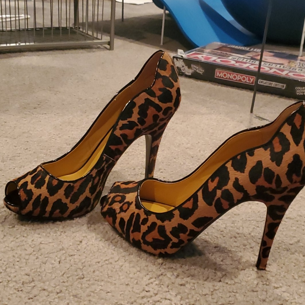 New Nine West Stilettos 9